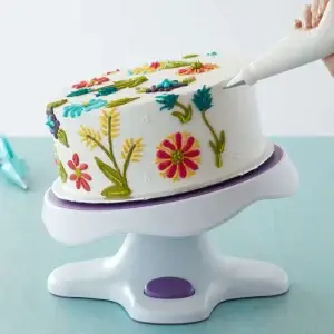 best cake turntable that tilts and locks